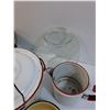 Image 5 : (4) Enamelware Pots - Assorted, (2) Beer Mugs, Glass Fish Bowl