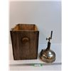 Image 1 : Coleman Quick Light Gasoline Lantern (15" Tall) & Wooden Crate (15" x 11" x 15")