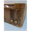 Image 3 : Electrohome Vintage Radio - Some Wear, As Is - 17" x 11" x 10"