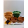 Image 1 : (4) Planters - Assorted Sizes, Water Sprinkler