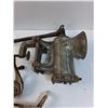 Image 5 : (2) Vintage Bench Mount Meat Grinders (Manual) & (2) Vintage Can Openers
