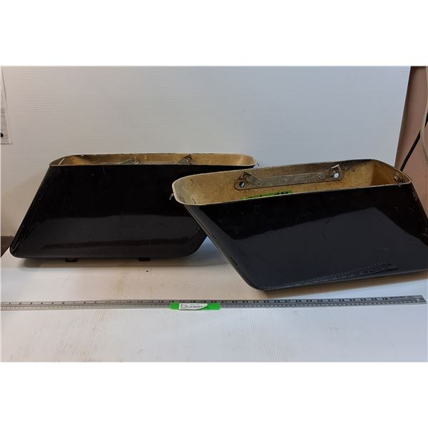 (2) Harley Davidson Hard Resin Side Mount Saddle Bags for 1984 or Older (No Tops) - PICK UP