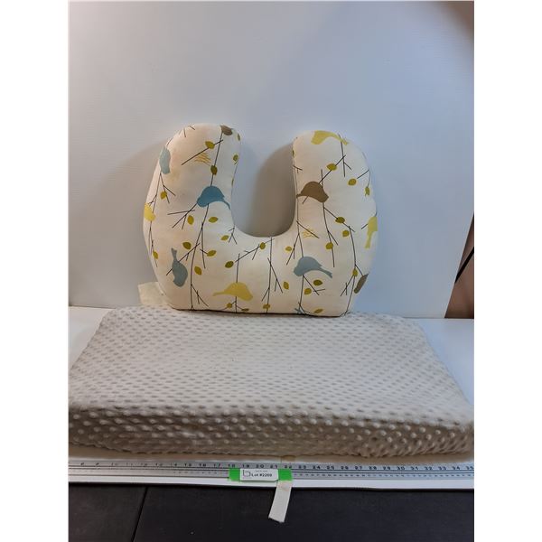 Baby Change Mattress & Nursing Pillow - PICK UP