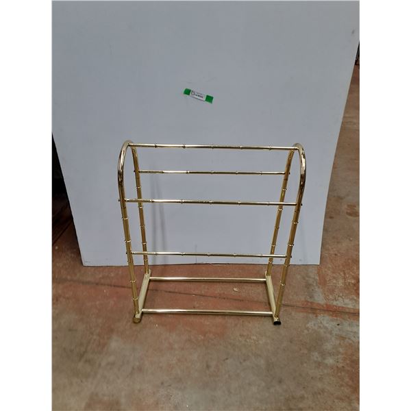 **Metal Rack 24" x 10" x 30", Cannot Ship