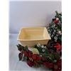 Image 3 : Plastic Container, Artificial Christmas Plant Decorations
