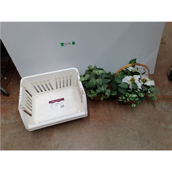 (2) Stacking Baskets, Artificial Plant Decorations - PICK UP