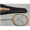 Image 3 : Victor Badminton Racket with Case - Pickup Preferred