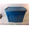 Image 1 : **Rubbermaid Plastic Tote, Cannot Ship