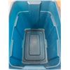 Image 3 : **Rubbermaid Plastic Tote, Cannot Ship