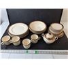 Image 1 : 18K Gold Plated Dish Set- (26) Various Sized Plates, (4) Bowls, (4) Mugs, Sugar Bowl - PICK UP