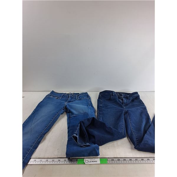 (2) Womens Blue Jeans Size 26