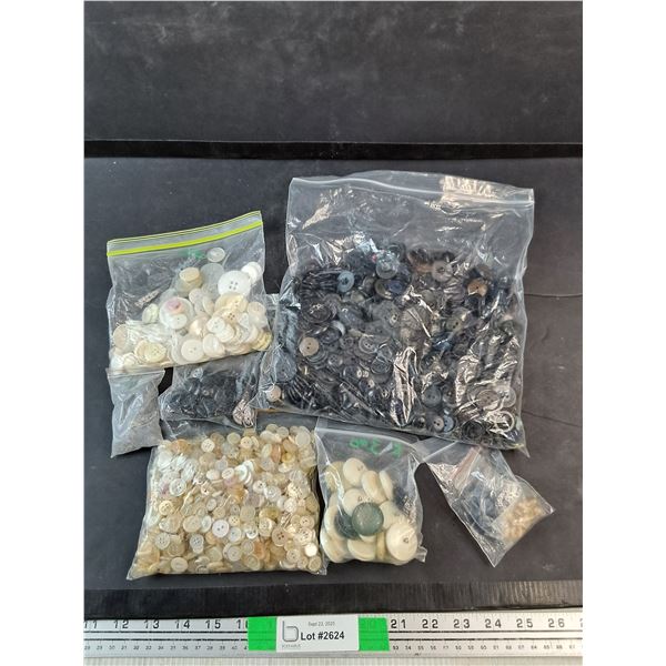 Various Sewing Buttons