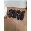 Image 4 : Insulated Pants, Denim Jeans - Size 12, Winter Gloves, Plastic Storage Tote