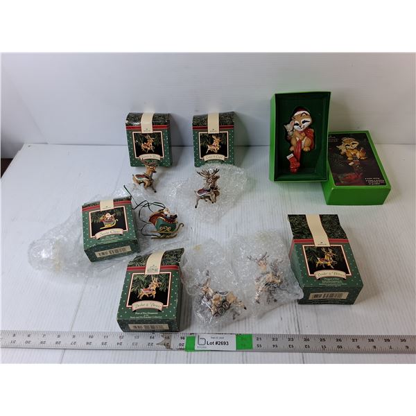 Stocking Hanger & (5) Tree Decorations