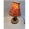 Image 3 : Bear Foots End Table Lamp - 16" x 10"