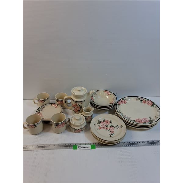 Mirabelle Sunflower Dishes Set: Tea Set, Plates, & Bowls - PICK UP