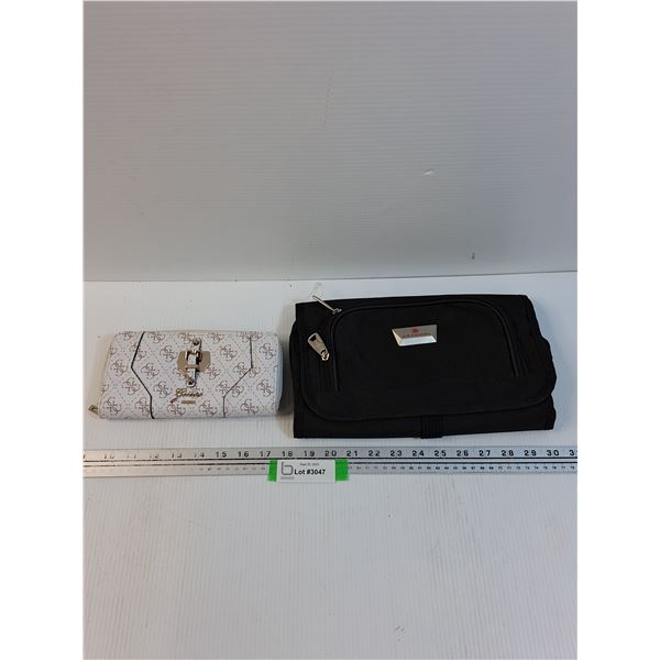 Guess Ladies Wallet & Air Canada Travel Case