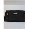 Image 4 : Guess Ladies Wallet & Air Canada Travel Case