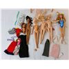 Image 2 : (10) Dolls & Accessories