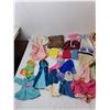 Image 3 : Miscellaneous Doll Clothes
