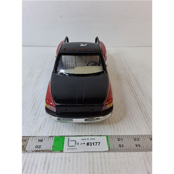 Approx. 1:12 Scale Ram 3500 Diecast Model Truck