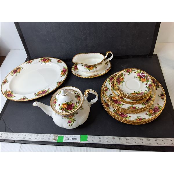 Royal Albert Bone China Dish Set- Kettle, Gravy Boat, (2) Trays, (16) Plates
