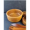 Image 2 : Gourmet Kitchen Wooden Bowls & Salad Utensils