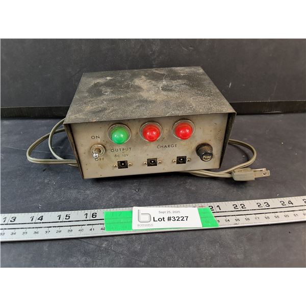 Vintage Midland International Power Supply - As Is