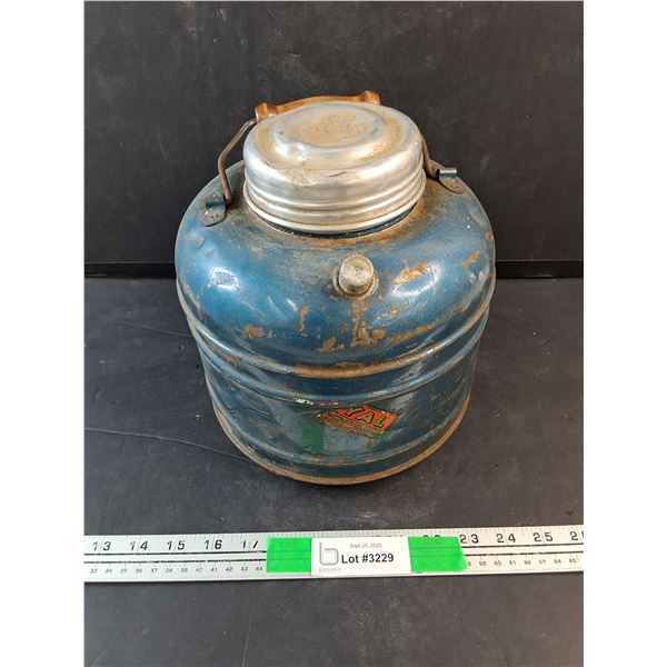 Vintage Cooler 9" x 8"