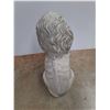 Image 3 : Outdoor Plastic Lion Garden Decoration 24" - PICK UP