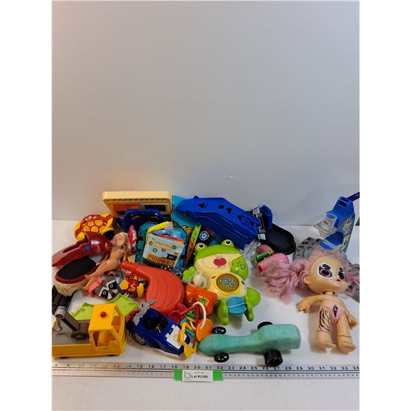 Kids Toys Lot: Playdoh, Tow Truck, Bath Toy, Dolls - As Is