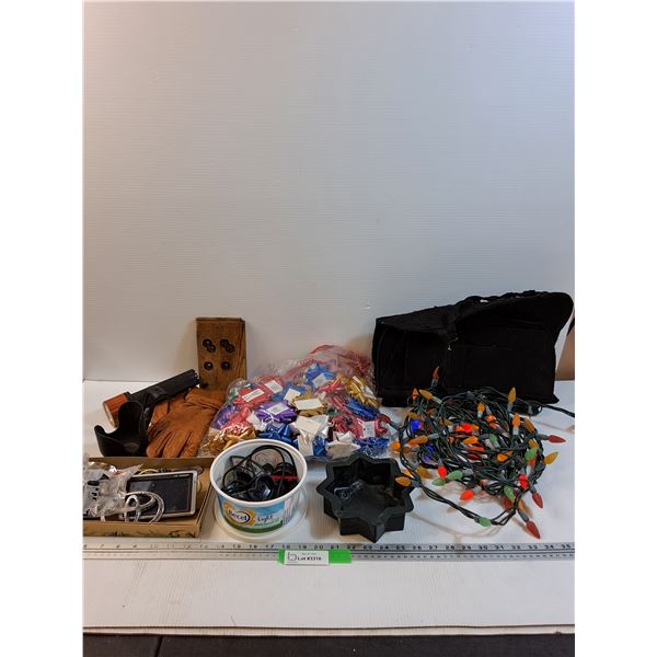 Lot: Bows, Flashlight, Womens Gloves, Christmas Lights (Works, Some Don't)