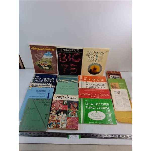 (17) Books/Booklets (Sheet Music, Crafting, German)