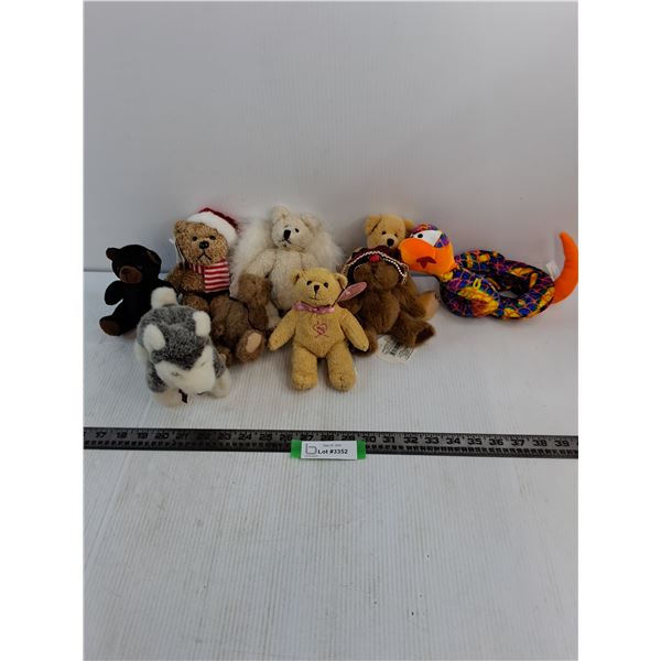 (9) Stuffy Toys - All Clean (SEARS Kringle Bear),  Gund, Russ, Angel Bear