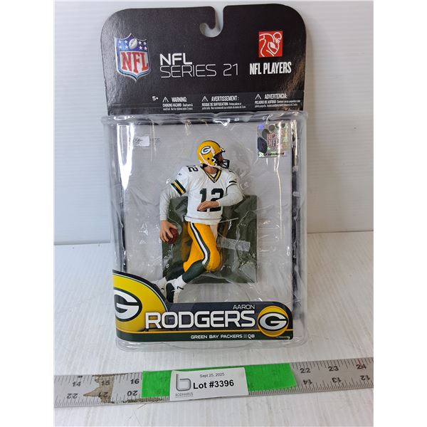 Aaron Rodgers Green Bay Packers Figurine-NIB