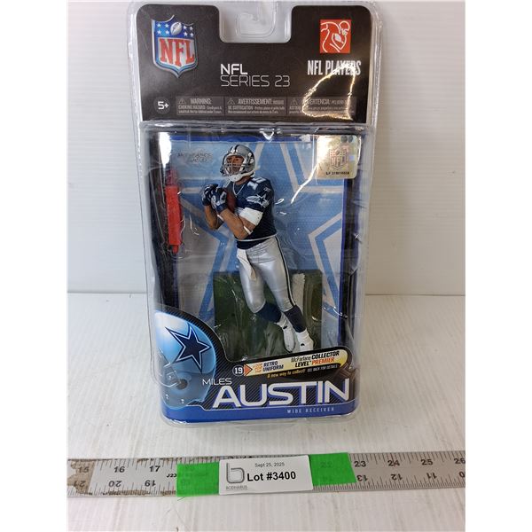 Miles Austin Dallas Cowboys Figurine- NIB