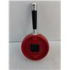 Image 2 : "Fry Pan With Fried Egg" Clock