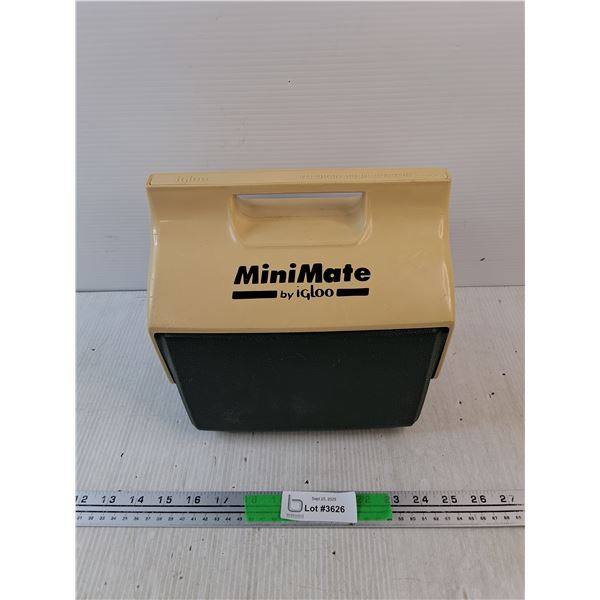 MiniMate Cooler By Igloo 10" x 9" x 7"