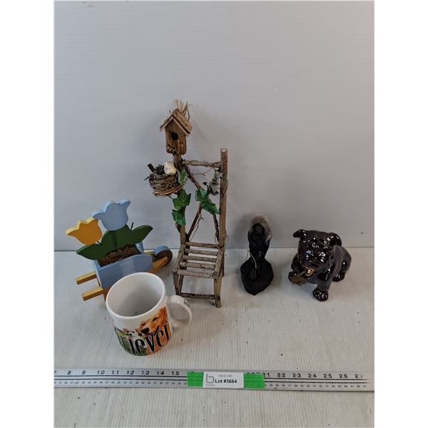 Golden Retriever Mug, Ceramic Coin Bank, Indigenous Ornament, Garden Decor