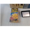 Image 4 : Vintage Kraft Dinner - Exp 00/01 31, Books - Jack Cassin Scott, Avril Landsdell, Wooden Spoon, Misc