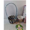 Image 2 : Easter Spring Bunny Figure, Wall Decor, Ceramic Planter, Wicker Basket