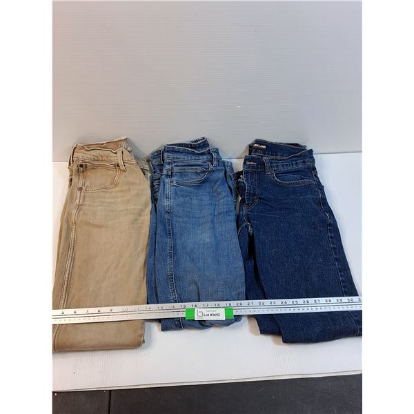 (3) Men's Jeans - Size 30 x 34 - Wrangler & Kirkland