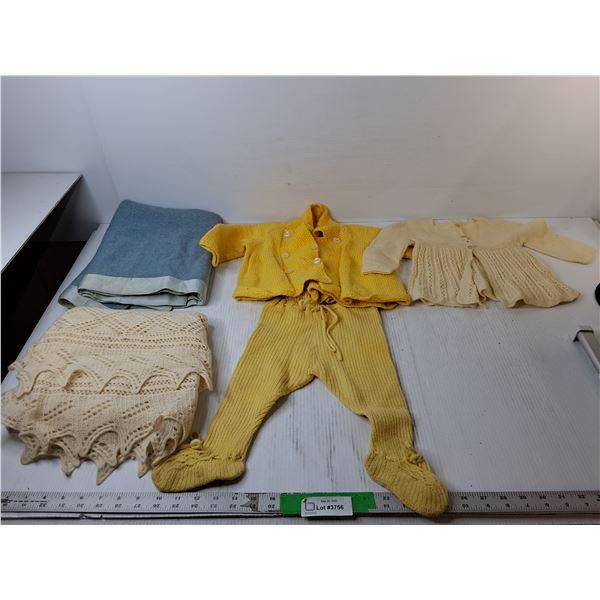 (3) Pieces of Children's Knitted Clothing & (2) Blankets- Some Staining