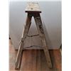Image 3 : ** Allright Wooden Heavy Duty 4' Step Ladder - Pickup Only