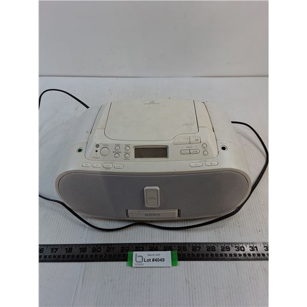 Sony Portable Stereo - Powers On