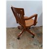 Image 2 : *Vintage Wooden Rolling Office Chair 33", Cannot Ship