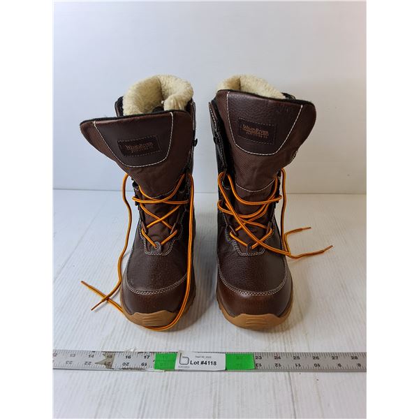Men's Wind River Winter Boots- 9