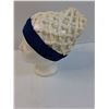 Image 3 : Toronto Maple Leafs  Winter Head Band - Mannequin Head Not Included
