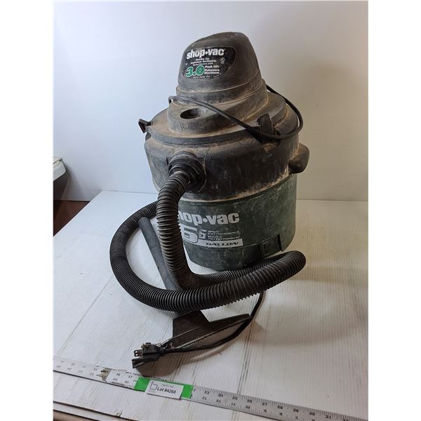 *6.5 Gallon Wet/Dry Shop Vac- Powers On, No Wheels, Cannot Ship