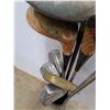 Image 4 : *(8) Golf Clubs & Case, Cannot Ship